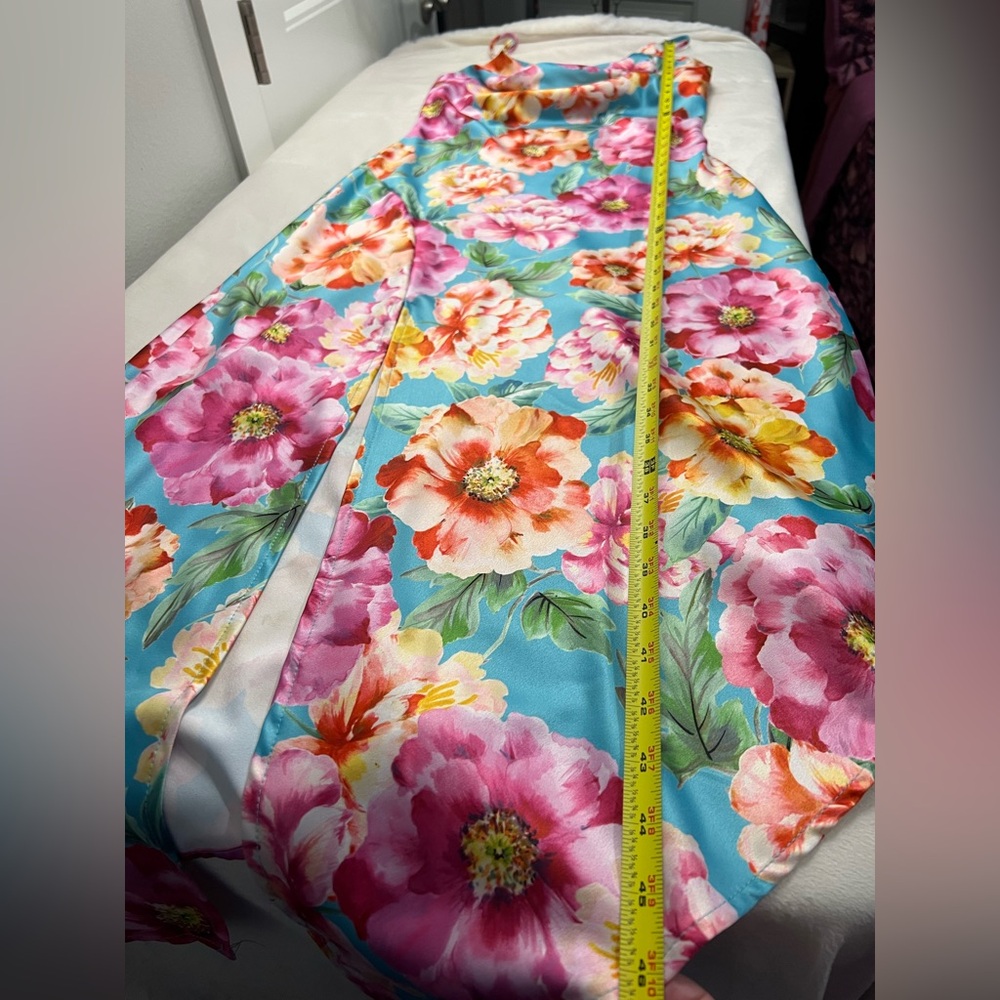 IRIS Floral Gardens Slit Asymmetric Maxi Body-con Dress Women’s size Small - Picture 8 of 16
